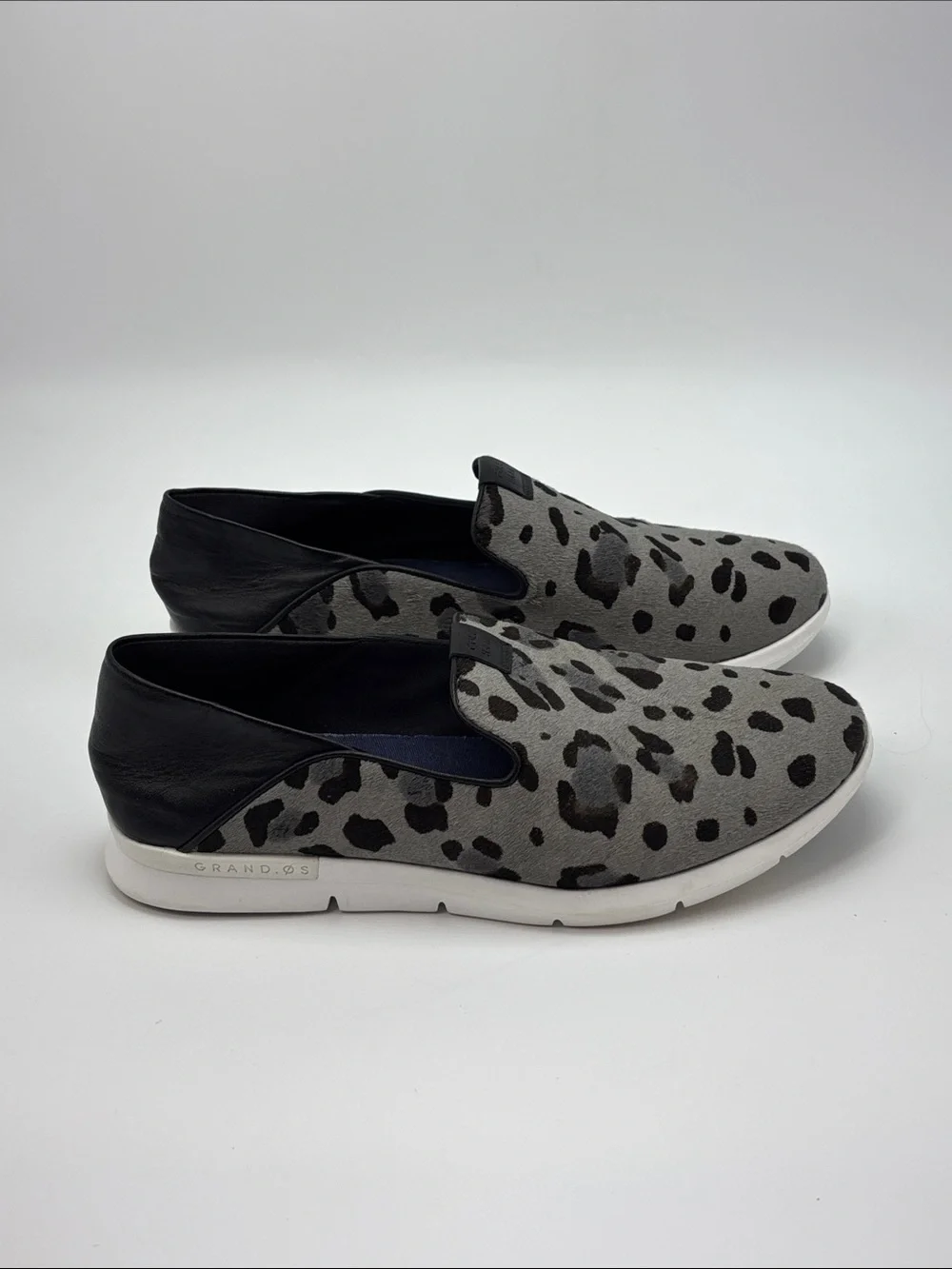 Cole Haan Grand Horizon Grey Leopard Print Calf Hair Slip On Shoes - size 8